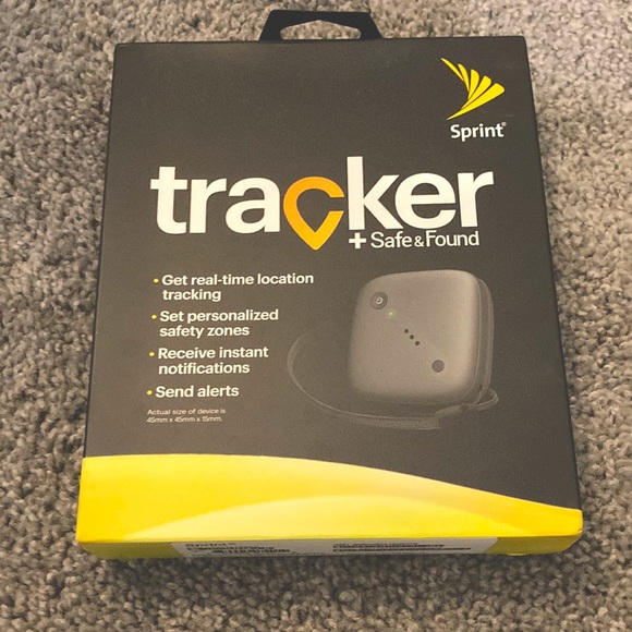 Sprint Tracker Device - Picture 1 of 4